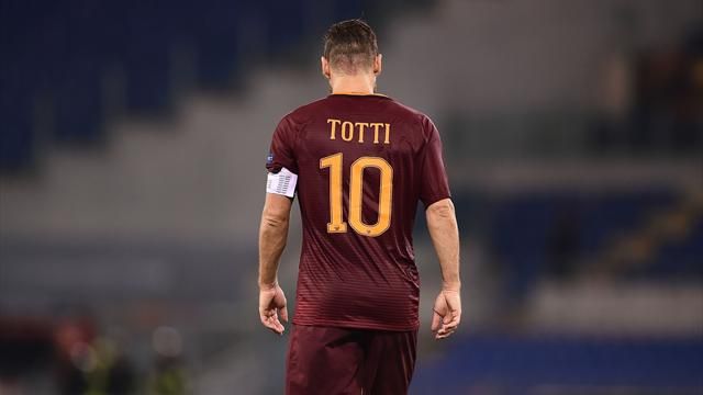 afootoffside's tweet image. Francesco Totti. 25 years @ Roma 1st team. 786 apps. 307 goals.

Play for the name on the front, and they will remember the name of the back