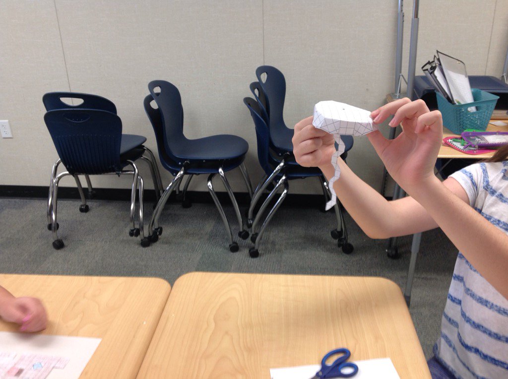 caluhoward's tweet photo. Getting some 3D action. Math. #pvsd https://t.co/TsIZlBlPiH