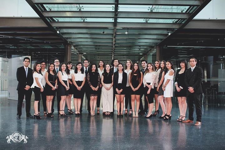 IBEMUNleon's tweet photo. COMITÉ ORGANIZADOR #IBEMUN2017
#MUN #MODELOFUNITEDNATIONS #IBEROLEON #UN #UNITEDNATIONS https://t.co/etkxkuC7i6