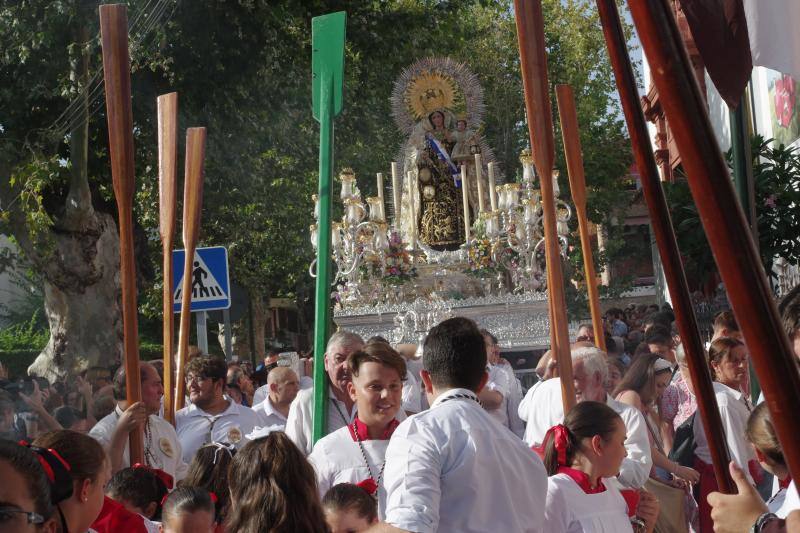 TheCopyShopSP's tweet image. Las procesiones de la Virgen del Carmen en Málaga
crwd.fr/2tx59Cx