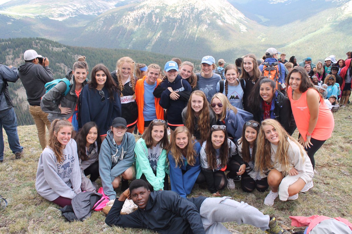 ashtonshiles's tweet photo. Becoming closer to God, hiking a mountain, meeting new friends, and so much more equals the best week of your life at frontier ranch. https://t.co/oEMmAgAKWx