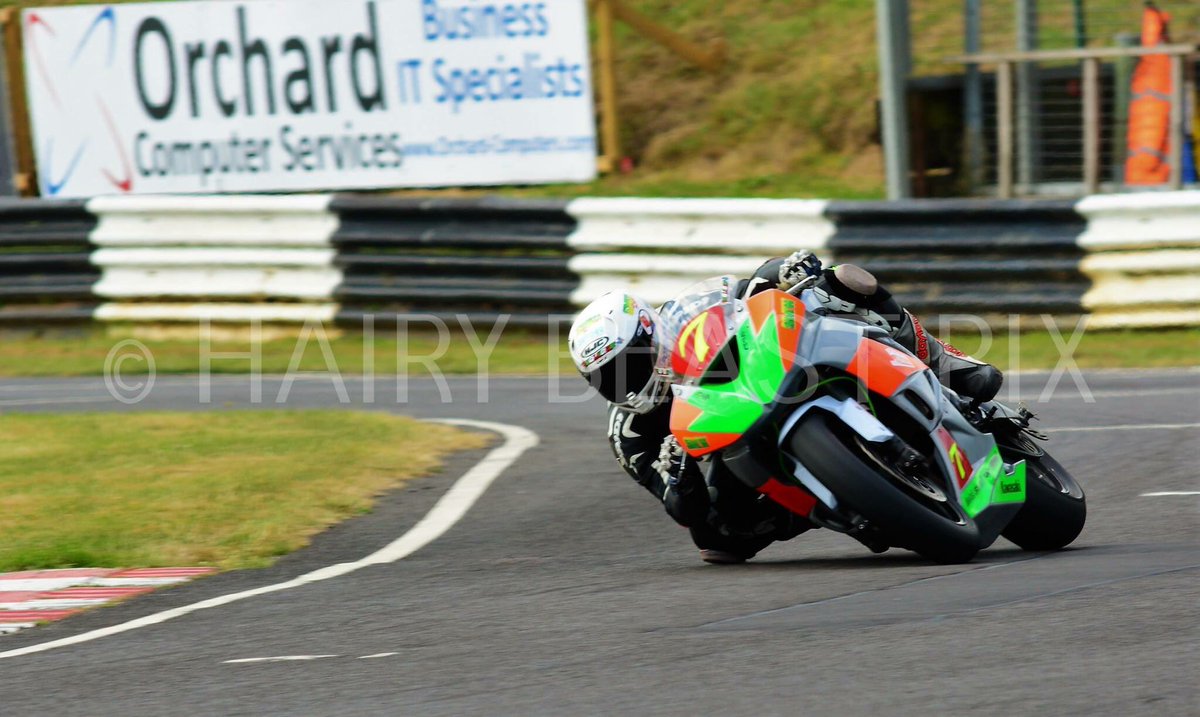 TJSquidge's tweet photo. It's race week babyyy😍my first stock 600 race in @OfficialBSB at @Brands_Hatch 😝youngest rider too🤙🏼#zx600 #bsb #16yearsold #smwracing https://t.co/8oHFa8kPsZ