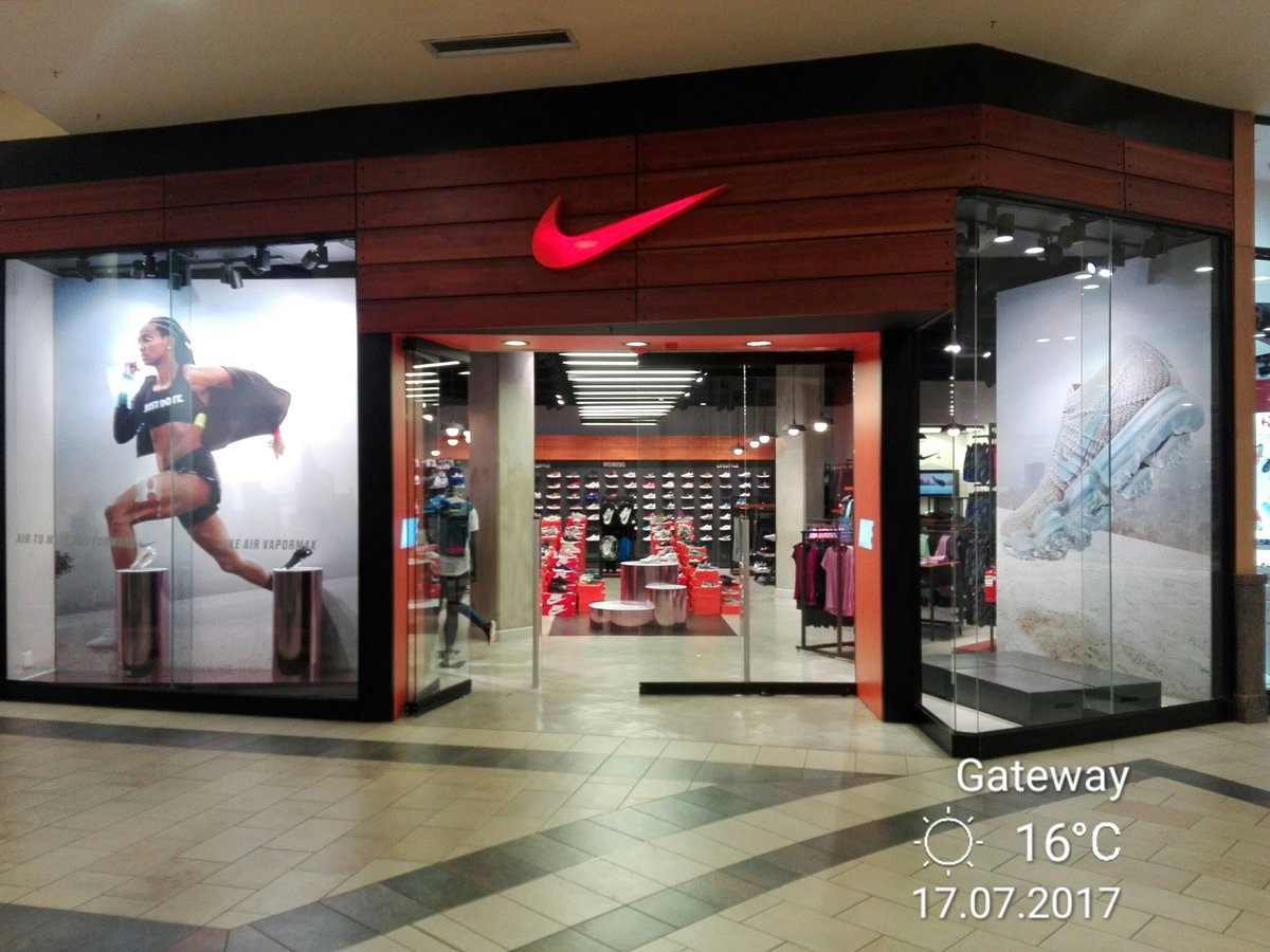 nike gateway mall