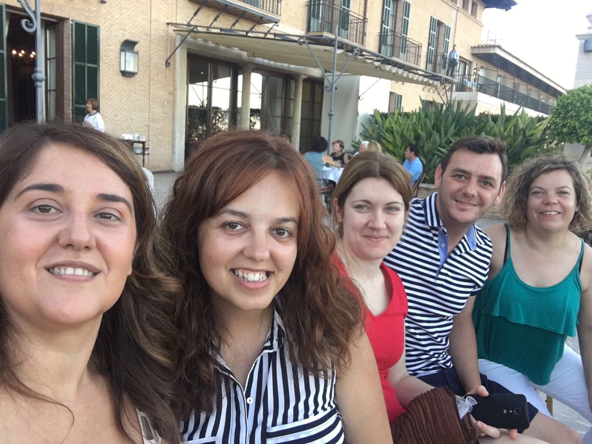 jesusgferre's tweet photo. Piolet Swing  @CastilloHotel https://t.co/xqE6yzyHpk