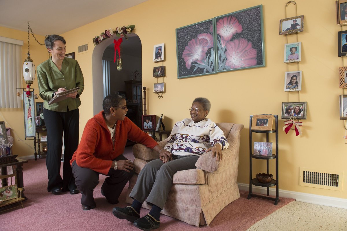AOTAInc's tweet photo. Occupational therapy—keeping older adults out of facilities and safely in their homes by making minor adjustments. https://t.co/enbr6LczVu https://t.co/derOfDhl71