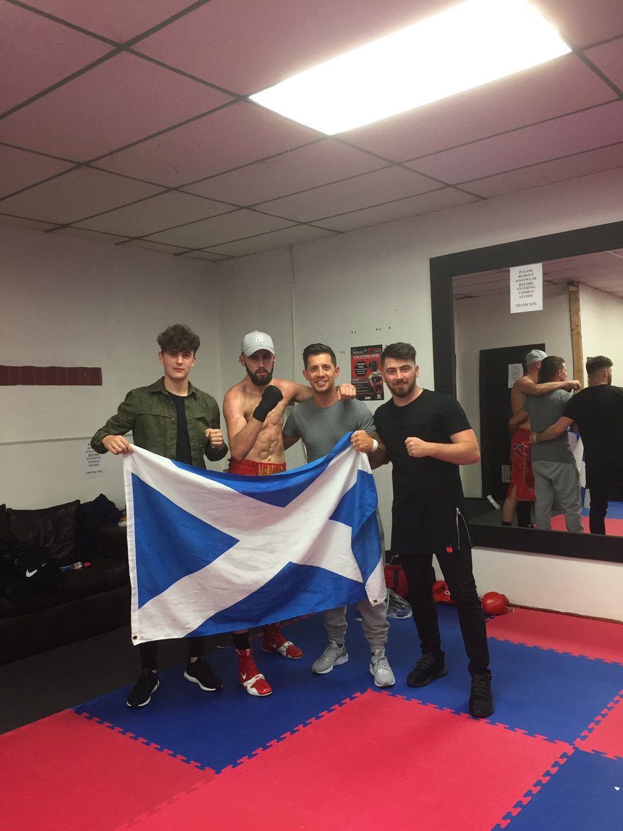 monkey2712's tweet image. Great win for my pal billy on Saturday