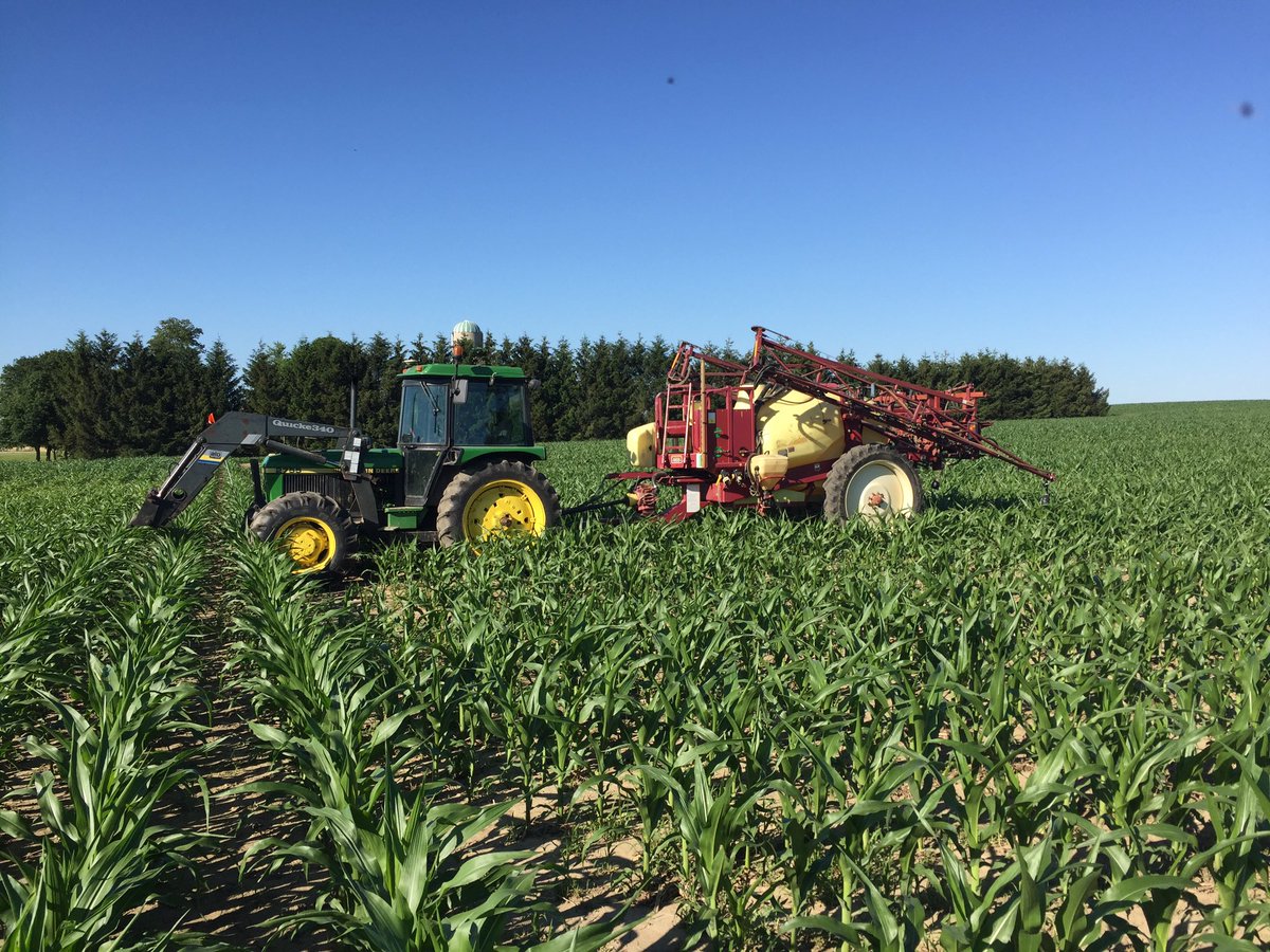 Bakkeracres's tweet photo. Nothing like doing a little after hours strip trial of #CoRoN #axilo bmz and #elemax ENC https://t.co/i7ZqiBtDcX