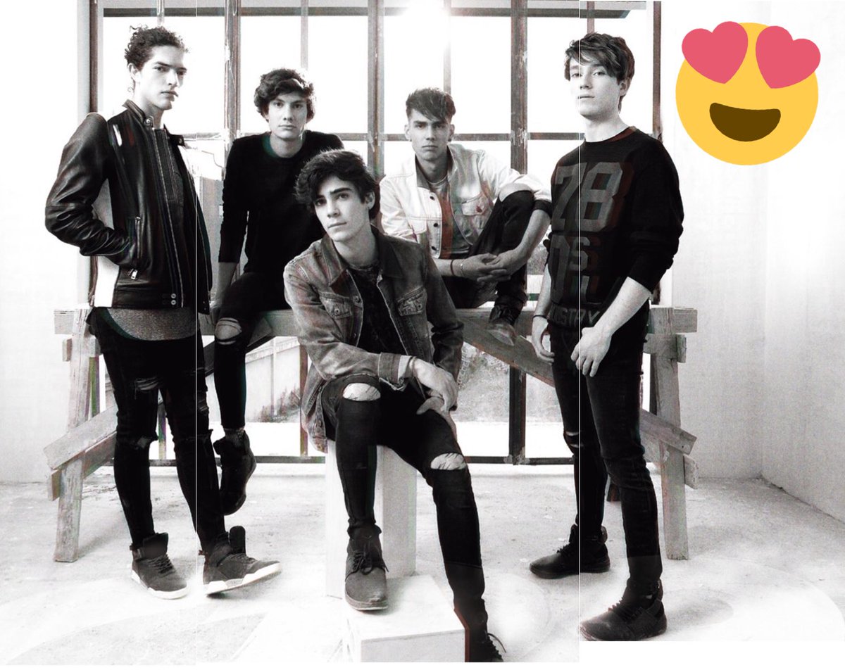 KarlyFtYoonTae's tweet photo. @CD9 KHAAAAAA SE VEN HERMOSOS!!!! #CD9Deezer #CD9PUNTO5
#AlonsoVillalpandoTrendy #CD9 #Coders #KCAMΓ©xico https://t.co/G7fAeXzBuf