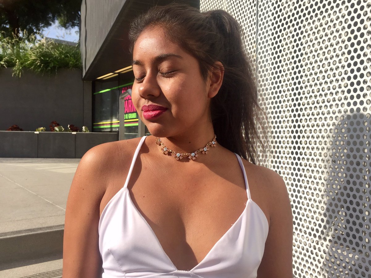 ceapparel_'s tweet photo. @Cyn_Santana https://t.co/vuePhAkfLQ we have really cute chokers and sunglasses! https://t.co/7GMIxP4S0w
