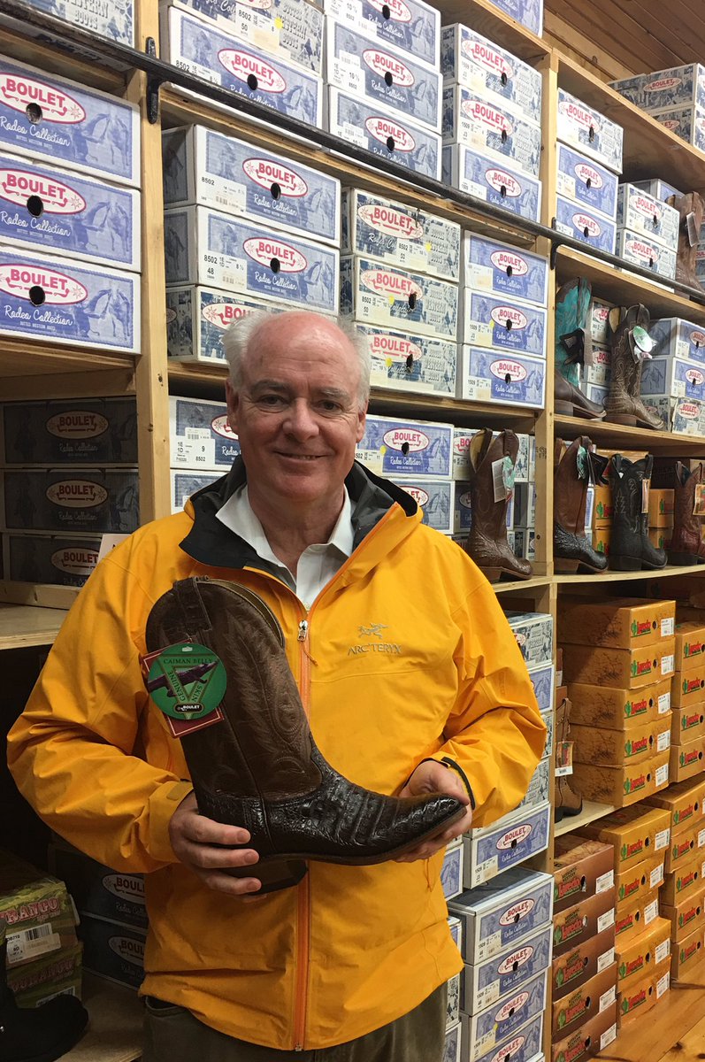 PerrinBeatty's tweet photo. All the best feet in @visitmusiccity are clad in Canadian #Boulet boots! Nashville folks know quality in music and footware. #CanadaUSTrade https://t.co/p9F7YvQNnt