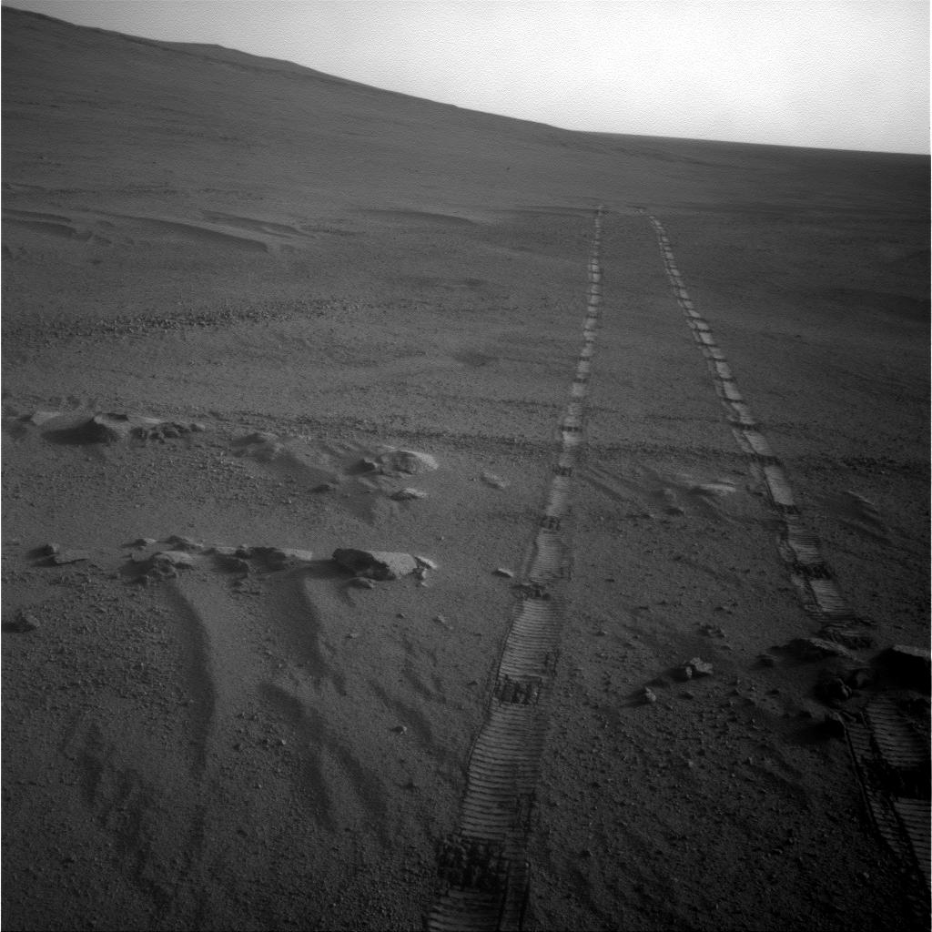 ridingrobots's tweet photo. Just hours ago. https://t.co/eVB8KiqSaY https://t.co/Y0C1YQdxAQ