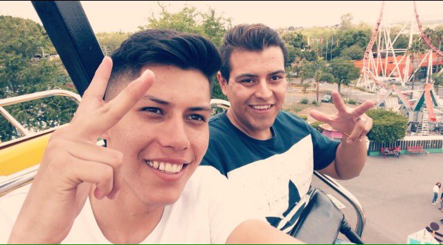 AlexGonzaleez21's tweet photo. Pinche #BatFlyer está cabron la vista es genial..😎
#SelvaMagica
#MiercolesDeSelva https://t.co/iMZCqDB64e