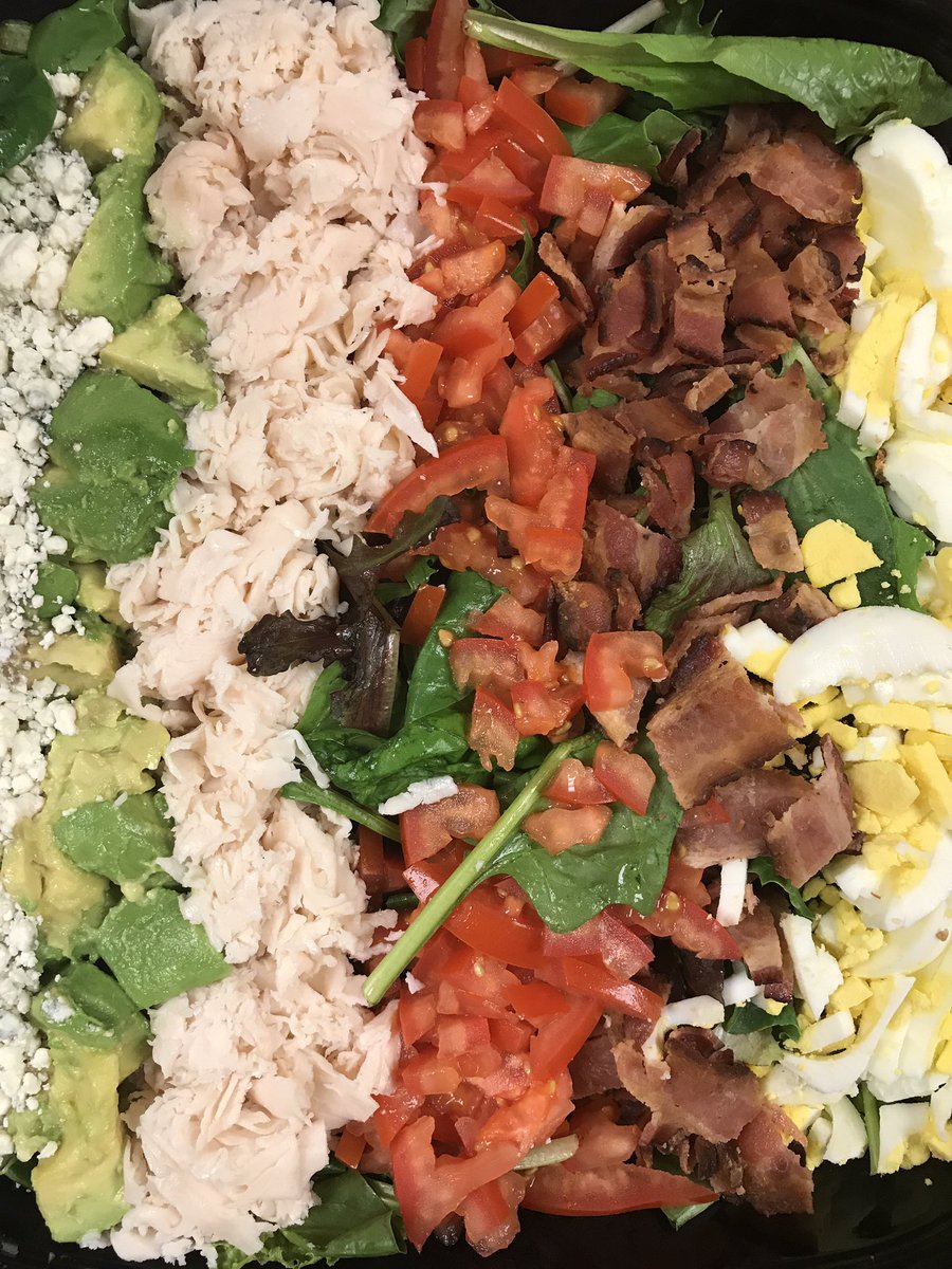 ej_otto's tweet photo. making salads at @whichwich #WhichU today! @TempleDining https://t.co/ERJr9FQlh6