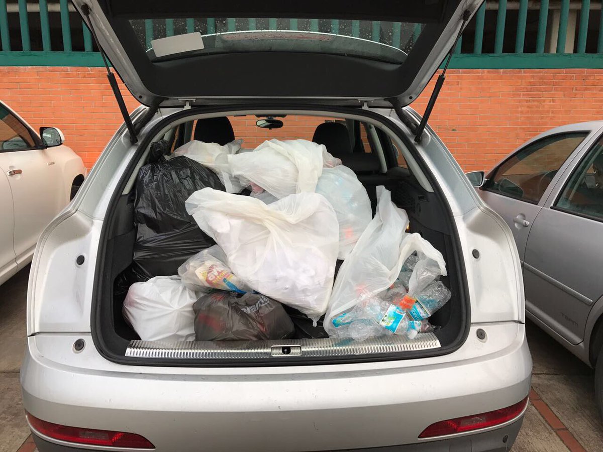 raqueleske's tweet photo. Centro de reciclaje 
#promesaiap @PROMESAiap https://t.co/opjzmNSNe7
