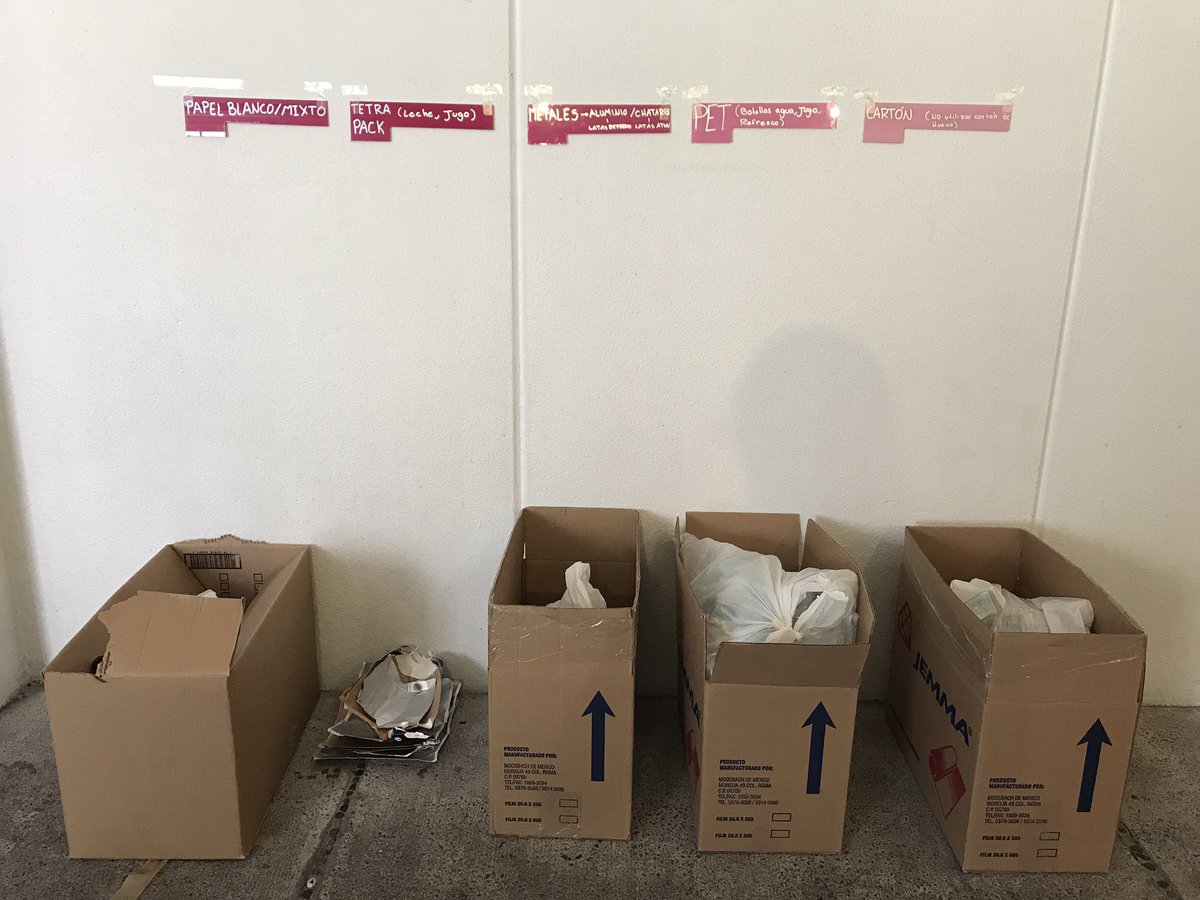 raqueleske's tweet photo. Centro de reciclaje 
#promesaiap @PROMESAiap https://t.co/opjzmNSNe7