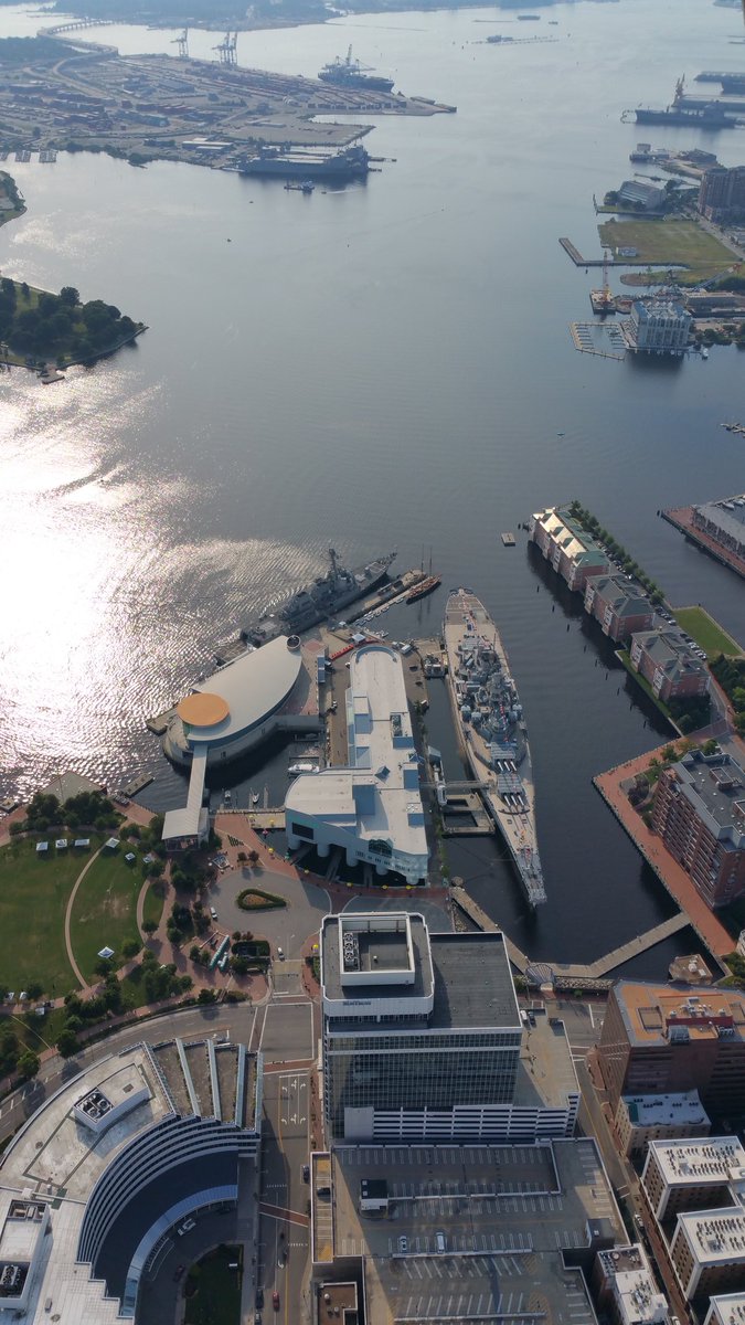 BlimpShots's tweet photo. Downtown Norfolk
#Wisconsin https://t.co/rfxavUI6MU
