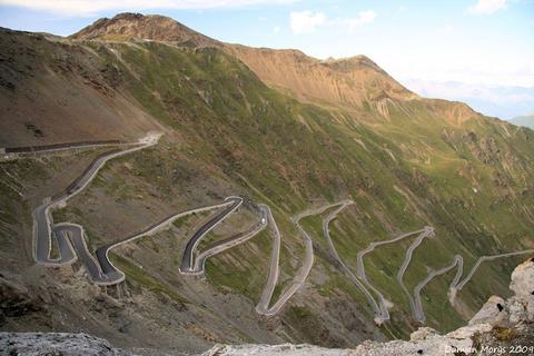 moroccotouring_'s tweet photo. The High Atlas is the biggest mountain range in North Africa.
#morocco #high_atlas #morocco_touring #Tours https://t.co/EAGtKlVLJo