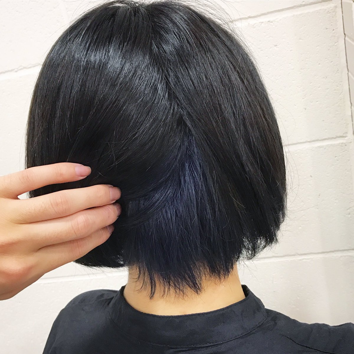 川畑晋也 原宿 美容師 ハイトーンヘアー Twitterren インナーネイビーカラー 学校 仕事でなかなか髪を自由にできないかた 表面をダークアッシュにし インナーをネイビーにしてみてわ 意外とわからんのでオススメ ぱっと見黒髪 派手髪 原宿 ダブルカラー 川畑晋也 原宿 美容師 ハイトーンヘアー Twitterren インナーネイビーカラー 学校 仕事でなかなか髪を自由にできないかた 表面をダークアッシュにし インナーをネイビーにしてみてわ 意外とわからんのでオススメ ぱっと見黒髪 派手髪 原宿 ダブルカラー