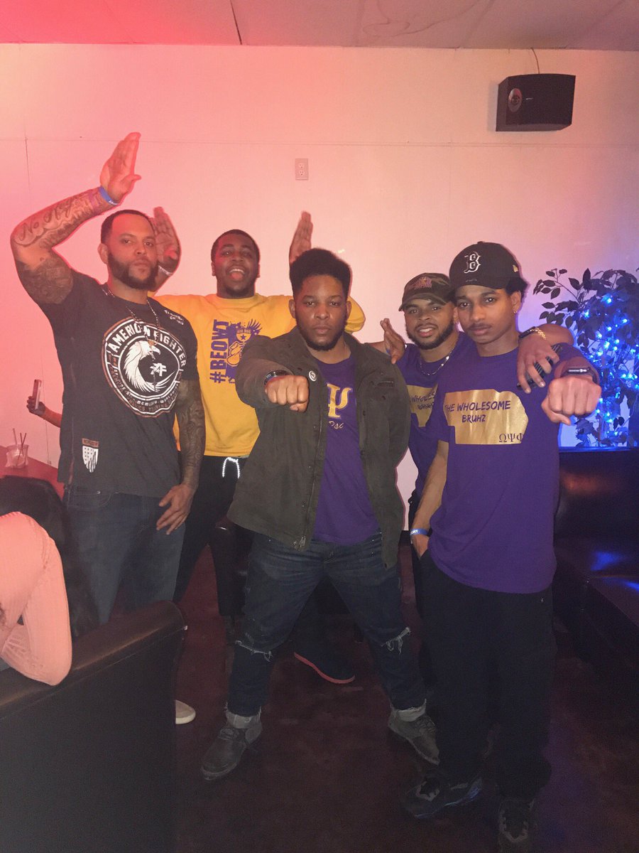 IAmDLowery's tweet photo. Qream Team All Stars bacQ in action this weekend. #The8thRunsTheFrat #HomeOfTheHeavyweights https://t.co/aNB9kTXM07