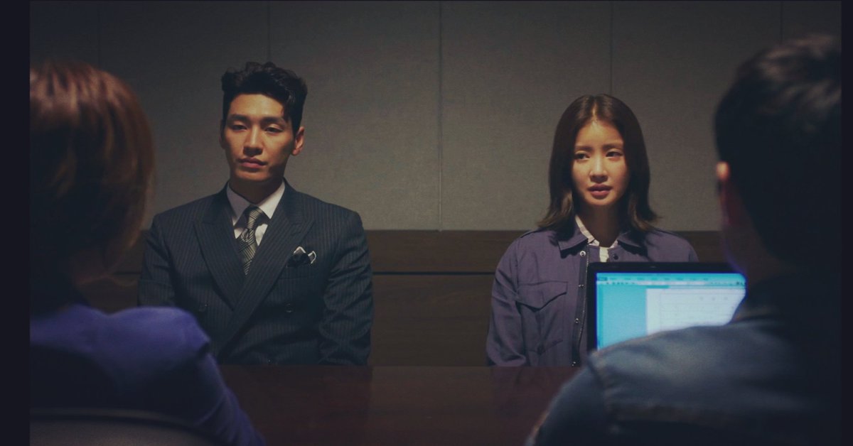 Obxcane's tweet photo. I โค that #JangDoHan tried to protect #JoSooJi. I want this ship to sail but may have to settle 4 forgiveness. #KimYoungKwang #LeeSiYoung โคโคโค https://t.co/pDFiOwsuX0