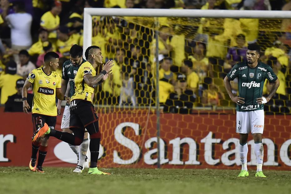 Ceará empata com o Arsenal de Sarandí e mantém liderança do Grupo C da  Sul-Americana - Gazeta Esportiva