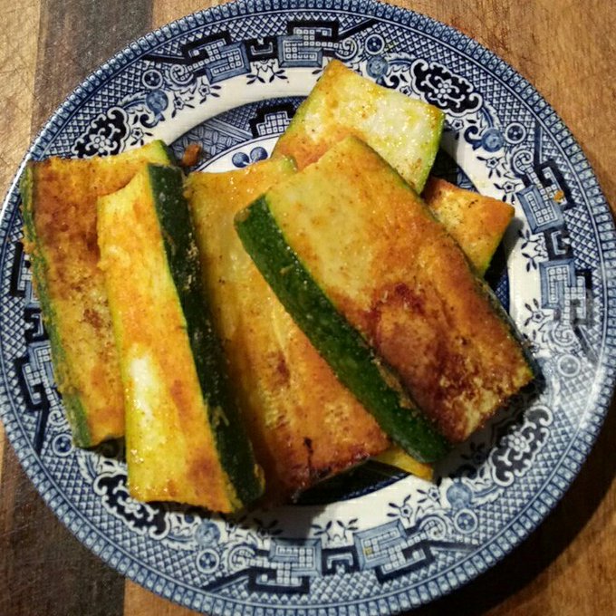 Do you want my zucchini snack recipe? https://t.co/dBmGuknYu8