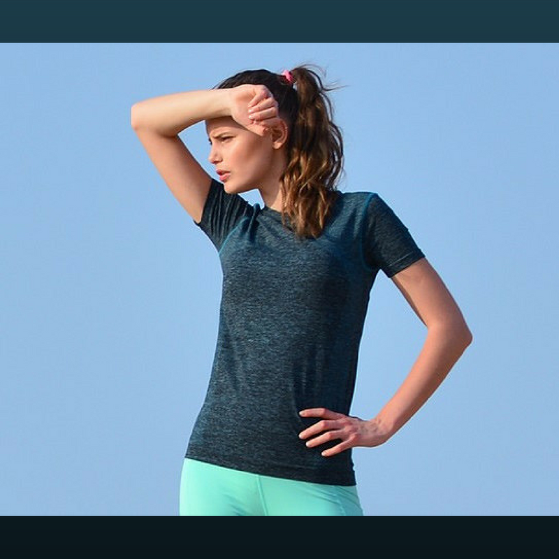 OZHelenemoda's tweet photo. Jogging in tee shirt Jerf for a sunny winter day. https://t.co/wGLySYzKOg #running #jogging #walking #jerfsport #helenemoda #yoga #fitness https://t.co/DNtWf3xja9