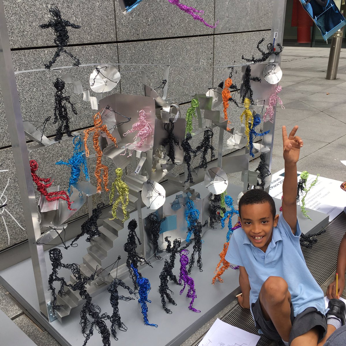SuzieZuber's tweet photo. #creativecurriculum Celebration Day with the incredible Reza #netleyprimary #staloyisius #regentsplace @OpenCityorg Come visit! https://t.co/obk5nxL8V7