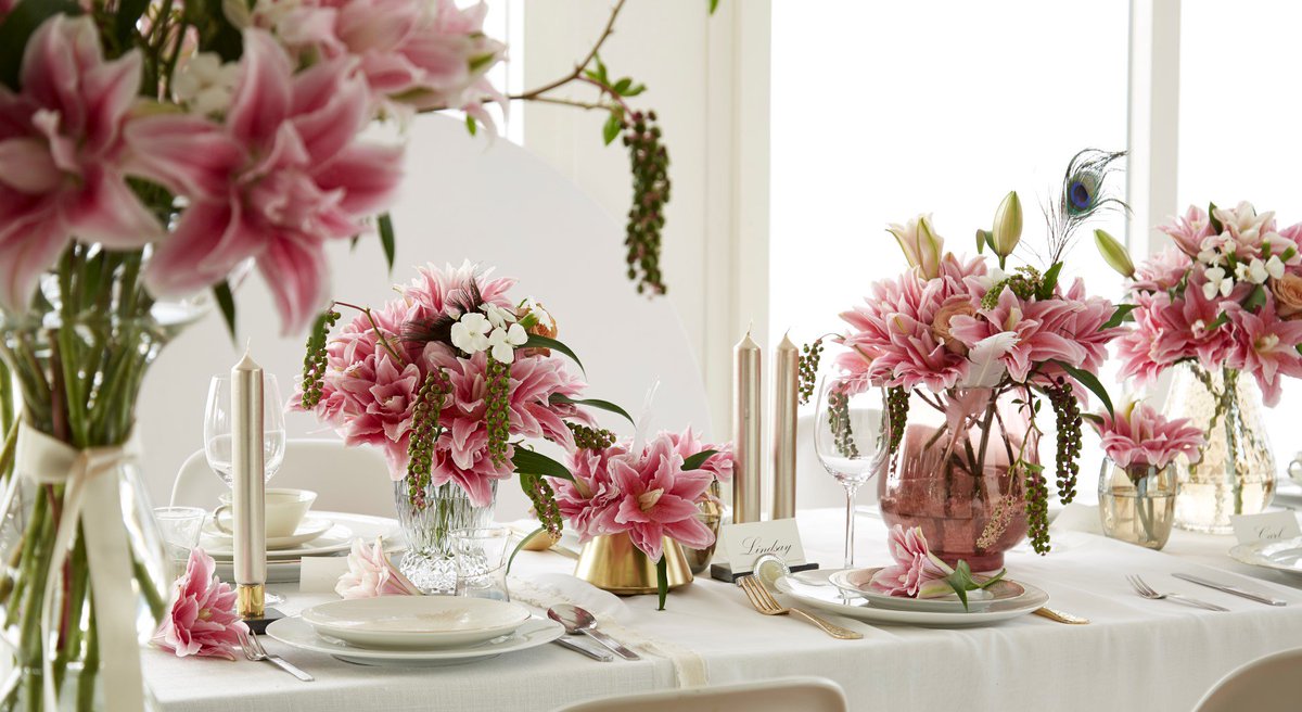 Decorumcompany's tweet photo. Decorum lid Moerman Lilium introduceert wederom nieuwe range Roselily! Lees meer op onze website: https://t.co/lcus1j2RYS https://t.co/doSZxpF6YE