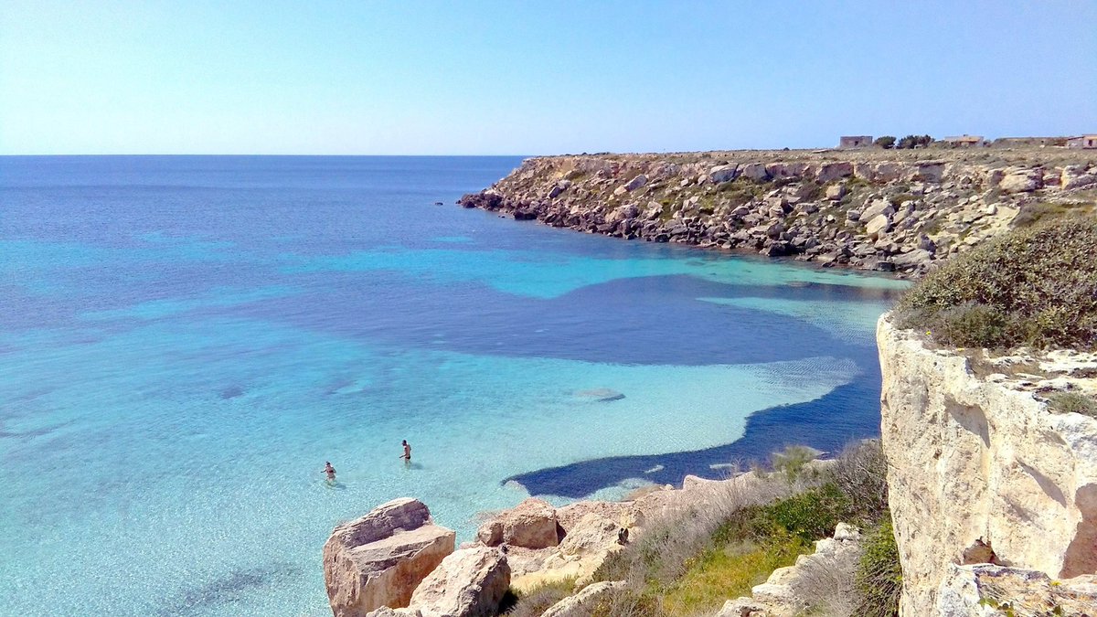 A guidebook offering 46 graded routes in #Sicily in a variety of terrains, includes the Aeolian islands &amp; Mt. Etna. buff.ly/2pwJkEp