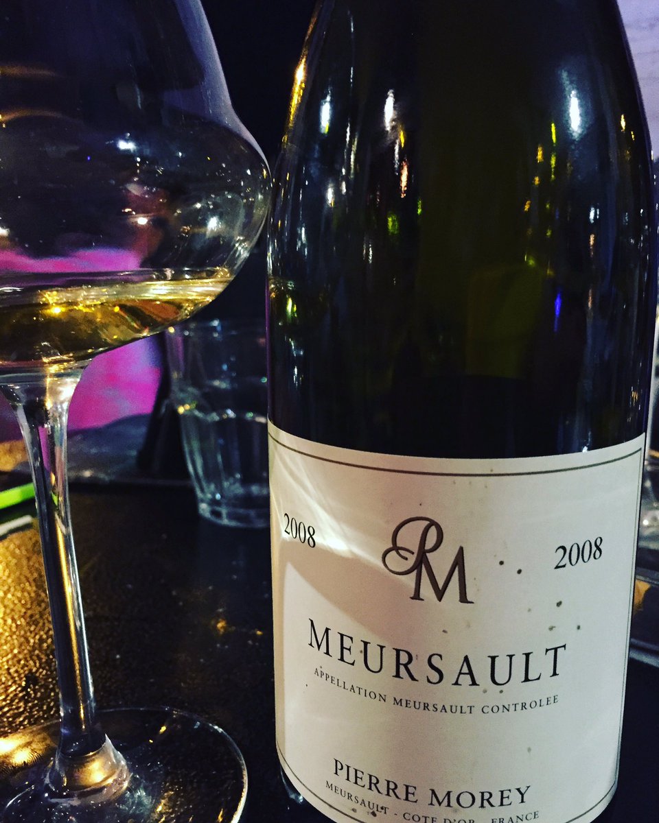 ValerioBriss's tweet photo. Meursault apocalittico: agrume, rosmarino e sale!🥂 #meursault #pierremorey #burgubdywine #chardonnay #winebriss #saltatappo https://t.co/vMxOA8Pxkc
