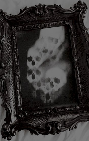 SE BUSCA:

              Leroy Nott

*19 años
*Ex-Slytherin

           Fidelidad y sangre pura ¿Quién mejor para seguirle?

¿RT?