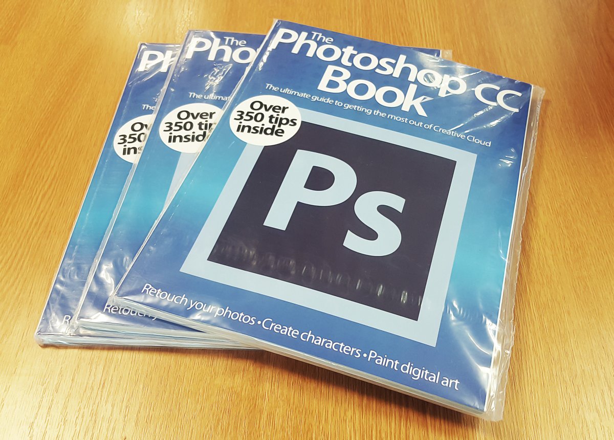 #GIVEAWAY!

Follow &amp; RT to #win the #Photoshop CC book!

Three winners will be announced next Mon, 11am GMT