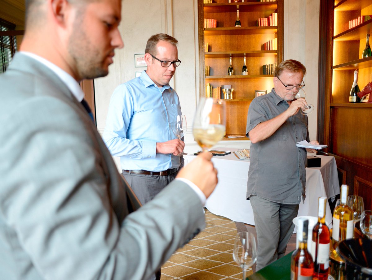 UWCSamos's tweet photo. Master Class for Samos wine held on 26/6/17 - Lausanne Palace Hotel, Lausanne…by sommelier Florent Bzik…co-financed by EU and Greece https://t.co/8HUQnDATFH