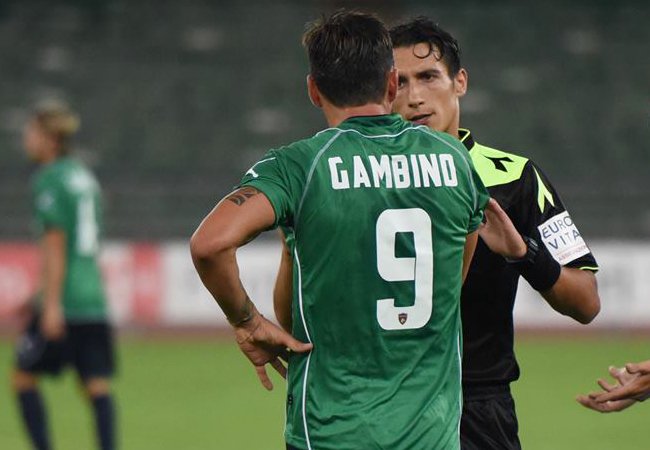 TernanaOfficial's tweet photo. #UnicusanoTernana: due nuovi arrivi https://t.co/N4vIERuqHI #SerieB ConTe.it #LNPB #CalcioVero #Fere @unicusano https://t.co/oIBQ03qJma