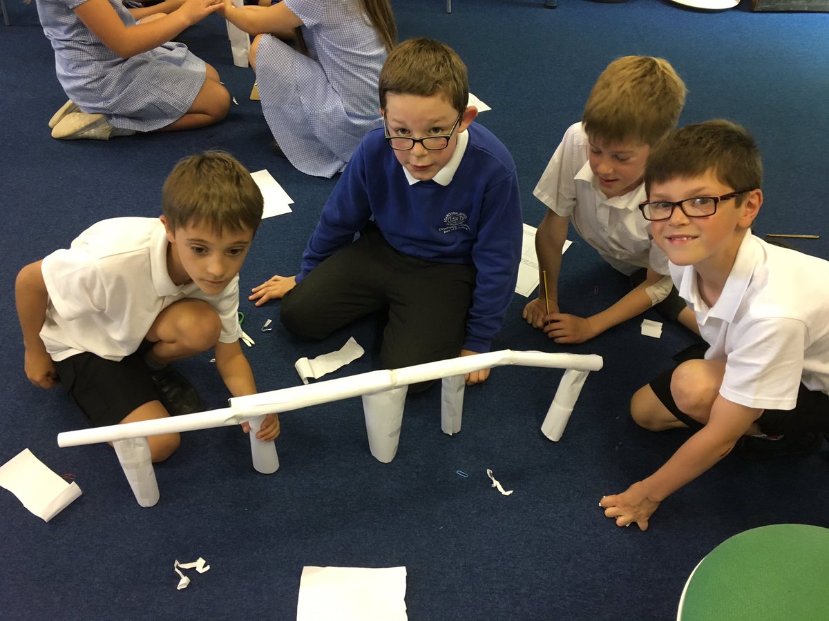 pjmort777's tweet photo. @ScarthoJ Fab teamwork skills happening while we bridge build with our new class, 5M https://t.co/XIpBazNQFO