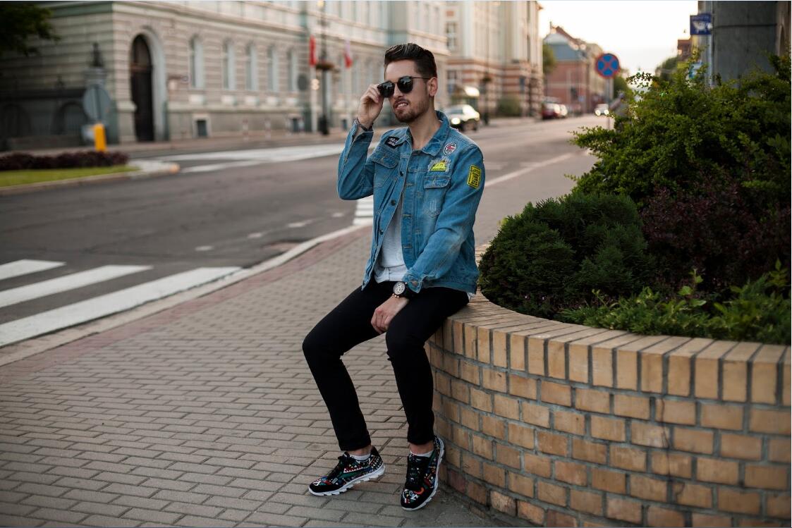 LoveNewchic's tweet photo. Denim jacket in downtown now.
#fashion #Mentalhealth #customerreview #customermodel
๐ผ:https://t.co/YeucLg5PbG https://t.co/F8NH4Yz8q0