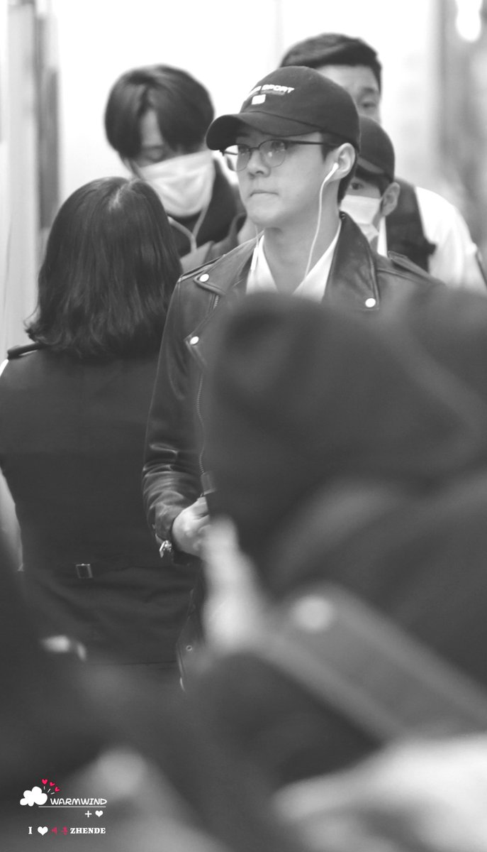 warmwindsehun.lofter.com/post/1dc5a841_…

#SEHUN #吴世勋