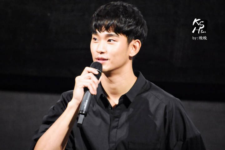 KimSooHyun_ID's tweet photo. 【PHOTO】170706  Kim Soo Hyun at 'Real' Stage Greeting (cr.tagged) #KSH #김수현 https://t.co/xnUMm6E25t