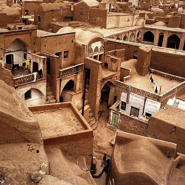 invitation_iran's tweet photo. #Yazd is traditional city in #Iran
#invitationIran #invitationtoiran #visaIran #Iranian #travelIran #newsIran #Iranmap #Irantravelagency https://t.co/KImJrixXh7