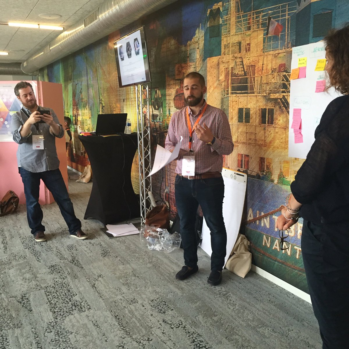 L'heure des restitutions est arrivée !! De nombreuses idées ont germé !! Bravo à vous tous ! Offres et projets innovants au rdv ! #LMAI2017