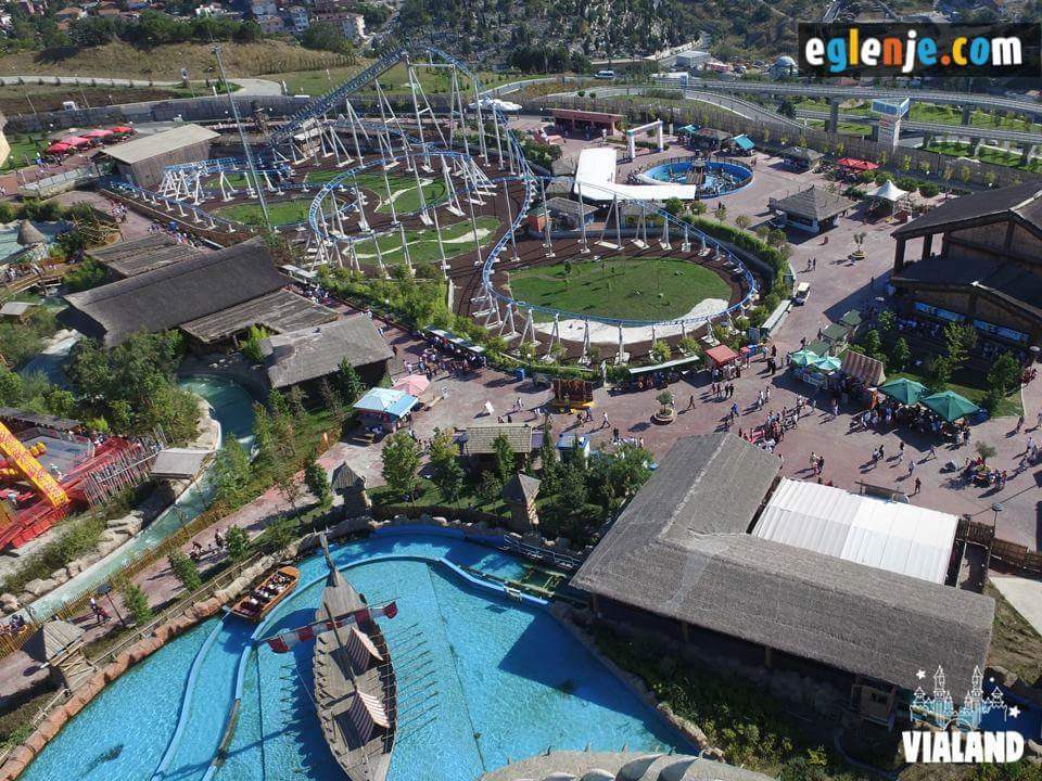 Vialand Tema Park ile gün boyu eğlence sizleri bekliyor. Ücretsiz servis Eglenje.com adresinde. eglenje.com/vialand #Vialand