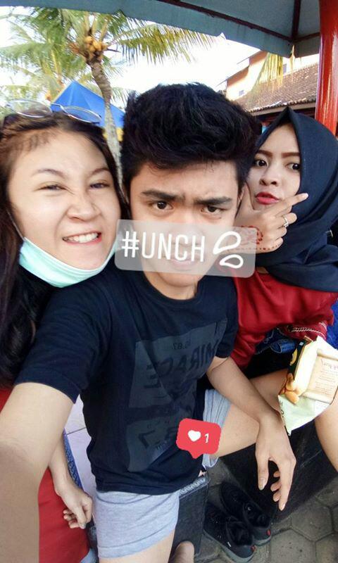 FarelMatamin's tweet photo. Swimunch💦💦 https://t.co/l5YRAq3NFZ