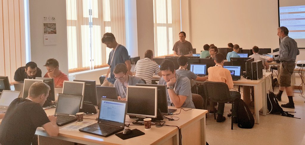 _Claire_Ingram's tweet photo. #CPSsummerschool Day 4! Today: #cyberphysical #modelling &amp; #simulation challenges using @IntoCps @4diac @CPSE_Labs #SysML tech &amp; more https://t.co/fgBkL7AA73