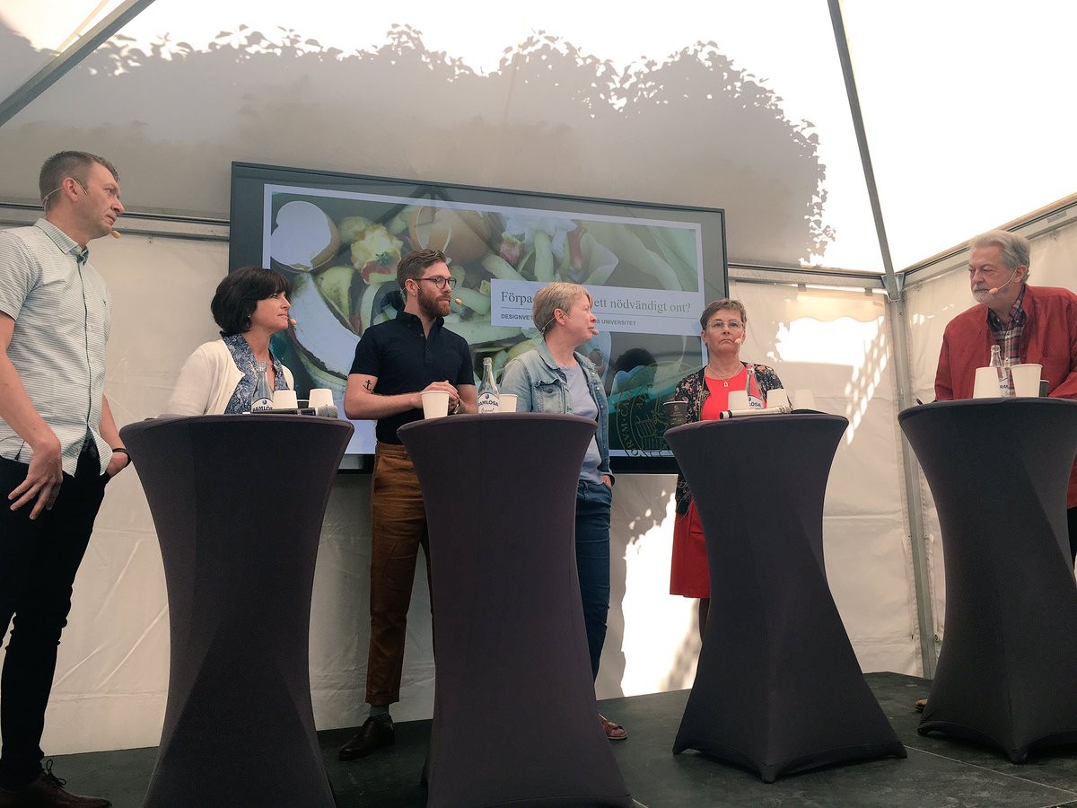 axfood's tweet photo. I Sverige kastar vi 1,2 milj ton mat varje år. Kan vi minska matsvinnet genom bättre förpackningar o ökad kunskap? #matsvinn #LUiAlmedalen https://t.co/XEvCzx6Z9b