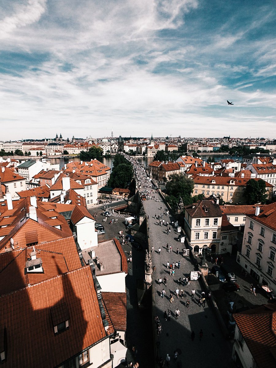 YesPleaseEnjoy's tweet photo. ◼︎ bitplay + Snap!7 in Prag.

@_bitplay @vsco #bitplay #snap7 #Prague #Prag #charlesbridge #VSCO #travel #ad https://t.co/5RokSI8Vlm