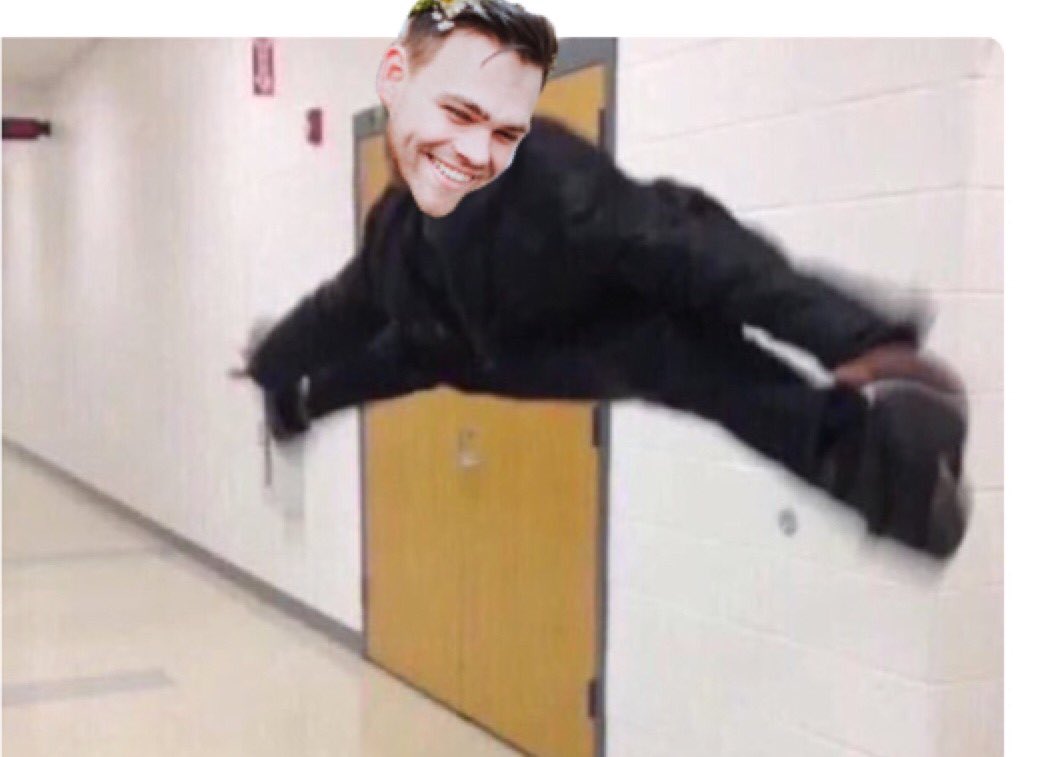 kylievet's tweet photo. @elijahdaniel The floor is being alive #RIPElijahDaniel https://t.co/vrwz3b4oQj