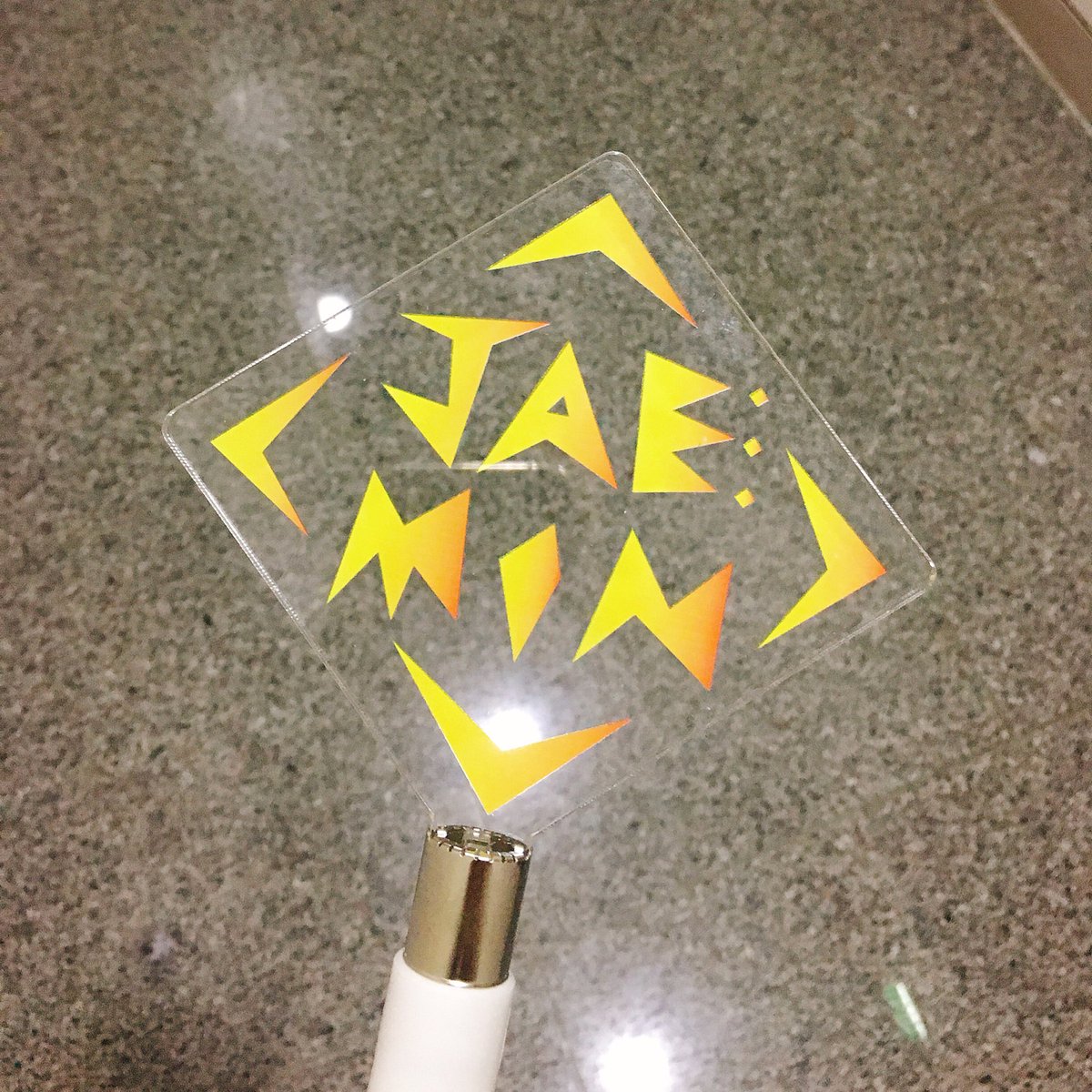 jaemin_union's tweet photo. 라이트를 켜지 않은 상태입니다><♥
예쁘네요... https://t.co/NxfgOaR7kV