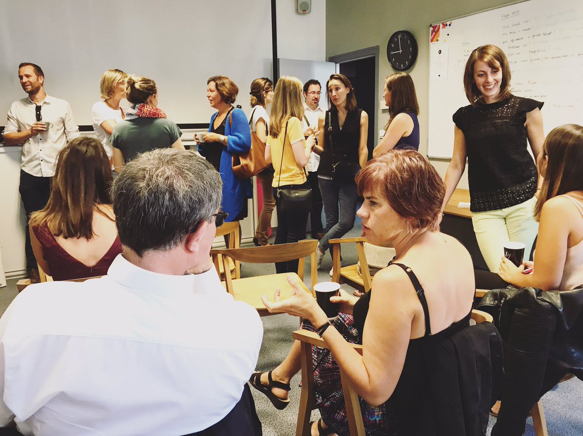 agencelunaweb's tweet photo. Du monde ce matin à l'agence pour découvrir notre nouveau petit déj sur l'#UX accélérateur de business, animé par @L_Audrey_L 👌 https://t.co/DVQZM64db3