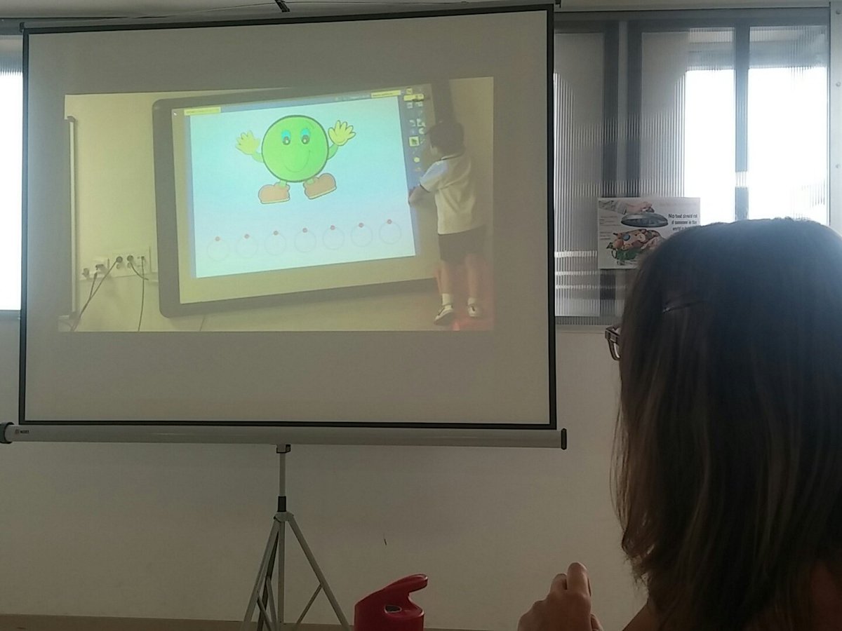 TeacherManuela tweet media